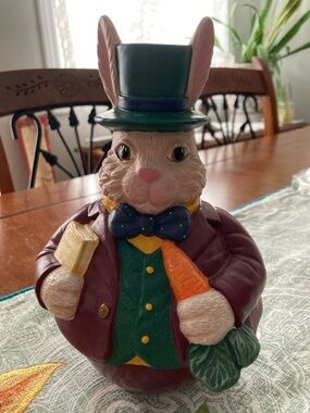 Decorative Green and Purple Rabbit Figurine with Carrot and Book 📕 Musical 🎶